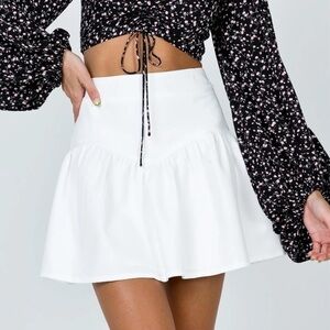 Princess Polly White Delphie Fit & Flare Mini Skirt- size 0